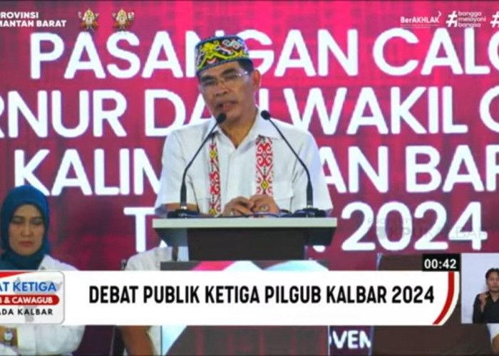  Jakius Sinyor di Debat Pilkada Kalbar: Transparansi & Ketaatan Hukum Kunci Tata Kelola Pemerintahan yang Baik