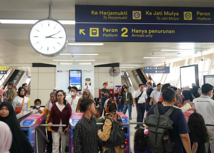 Mobilitas Ramadan Meningkat, Pengguna LRT Jabodebek Tembus 126 Ribu Penumpang per Hari