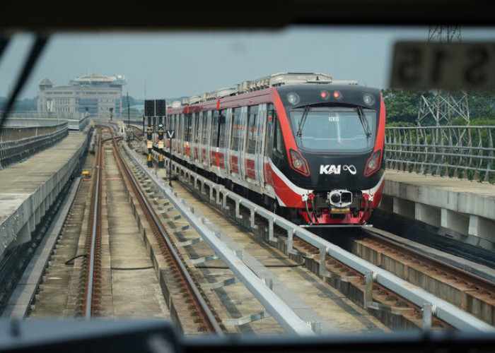 KAI Tambah Pengamanan di Stasiun LRT Jabodebek Jelang Peringatan Hari Bhayangkara ke-79 di Monas 
