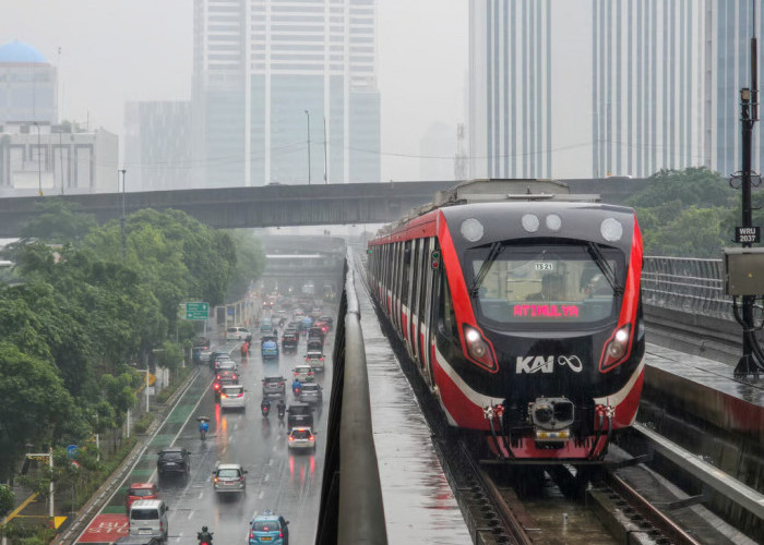 Pengguna LRT Jabodebek Tumbuh 10% Usai Penambahan 18 Perjalanan Pada Hari Kerja