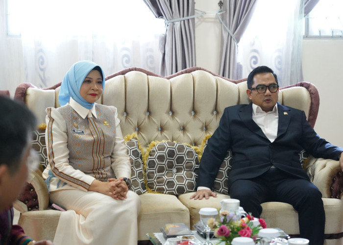 Windy Prihastari Apresiasi Dukungan Ketua Komisi II untuk IKASMANSA Pontianak