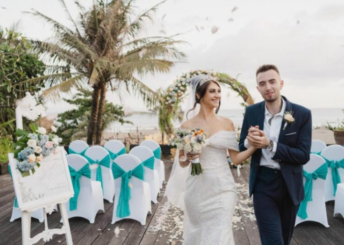 Inspirasi Wedding Nuansa Flora di Swarga Suites Bali Berawa