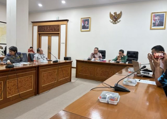 Dengar Keluhan Operator, Pemprov Kalbar Siapkan Surat ke Menhub soal Pelayaran Sungai