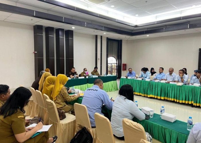 Kejati Kalbar dan Disdukcapil Pontianak Terbitkan Dokumen Kependudukan Anak Rentan