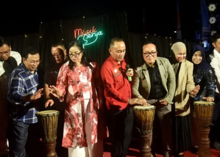 Wakil Gubernur Krisantus Resmikan Pusat Kuliner Kalbar di Serdam Kubu Raya