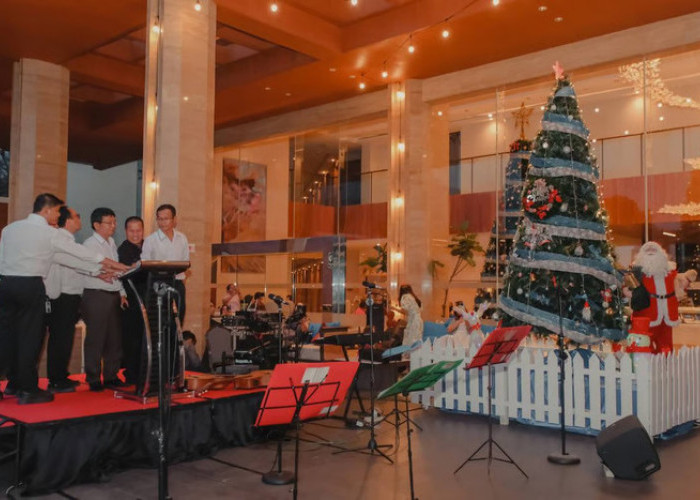 Marianna Resort Mempersembahkan “Frosted Dreams Christmas” dalam Acara Christmas Tree Lighting yang Magis