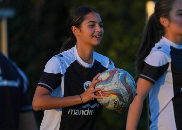 Resmi Menjadi WNI, Berikut Profil Lengkap Estella Raquel Loupatty  Pemain Naturalisasi Timnas Indonesia.