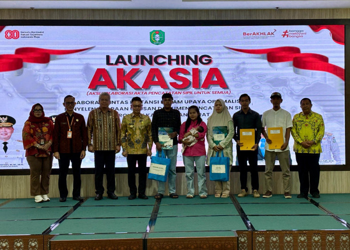 Pemprov Kalbar Luncurkan Inovasi AKASIA, Wali Kota Pontianak Apresiasi Layanan Dukcapil Cepat
