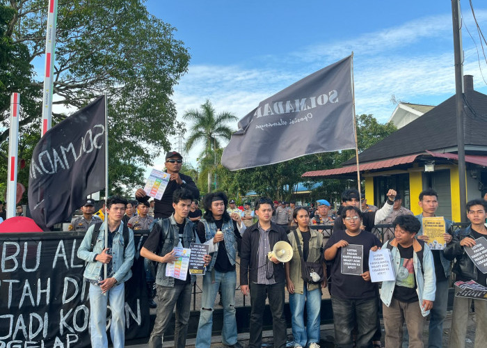 Demo PLN Kalbar, SOLMADAPAR Soroti Kompensasi dan Evaluasi Total
