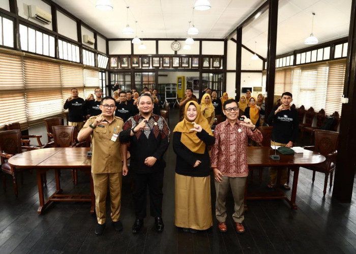 Menuju Pontianak Informatif, Perangkat Daerah Dibekali Standar Pelayanan Informasi