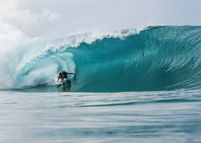Pesona Wisata Surfing di Indonesia, Surga bagi Para Pencinta Ombak
