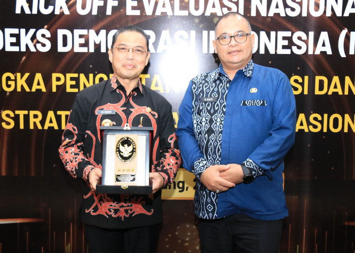 Kalbar Raih Penghargaan IDI Nasional, Pemprov Komitmen Perkuat Transparansi dan Pendidikan Politik