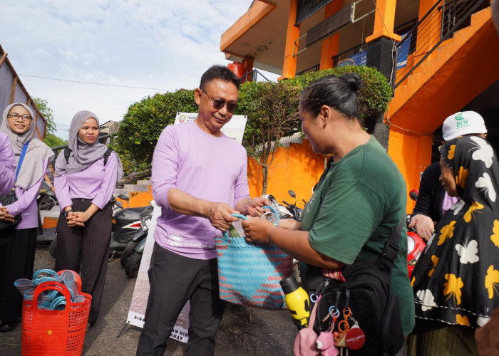 Memperingati Hari Lingkungan Hidup, Walikota Pontianak Kampanyekan Berhenti Gunakan Kantong Plastik