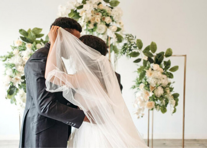 Alasan Intimate Wedding Mencuri Hati Pasangan Muda