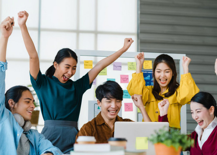 Enrichment Program SATU UNIVERSITY Strategi Kuliah untuk Lulusan yang Siap Bersaing