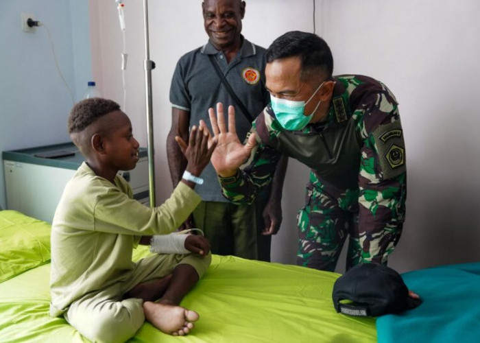 HUT Kogabwilhan III: TNI Gelar Operasi Bibir Sumbing Gratis bagi Anak Papua di Pedalaman