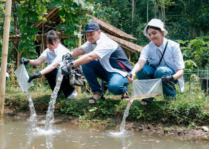 Program Bakti Sosial MIND ID Hadirkan Manfaat Bagi Desa Ciderum
