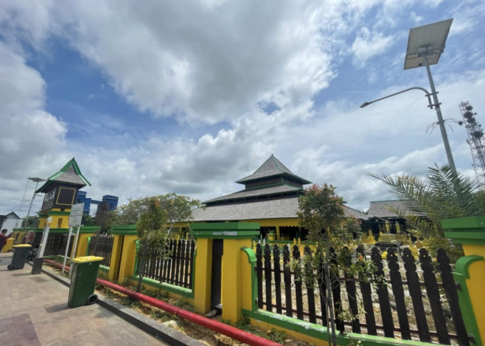 Makam Bersejarah di Pontianak dan Latar Belakangnya