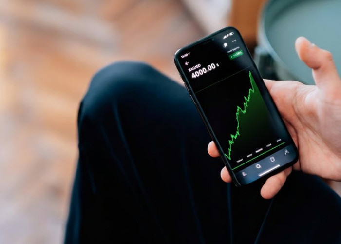 Harga Emas (XAUUSD) Stabil di Atas Level $4.000 Ditopang Kekhawatiran Shutdown AS
