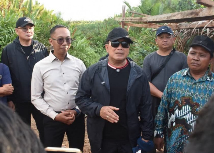 Bupati Kubu Raya Dorong Percepatan Infrastruktur Desa Sumber Agung