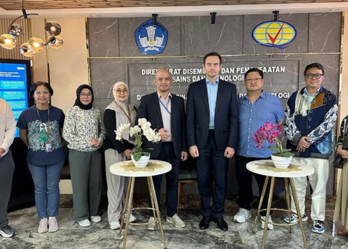 Kunjungan JSC Positive Technologies ke Kemendiktisaintek: Perkuat Kolaborasi Pengembangan Talenta Siber Nasion