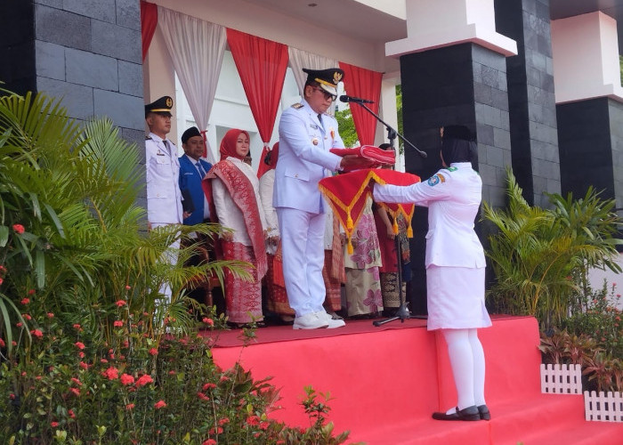 Pimpin Upacara HUT ke-80 RI di Kubu Raya, Bupati Sujiwo Tekankan Persatuan dan Kedaulatan Bangsa