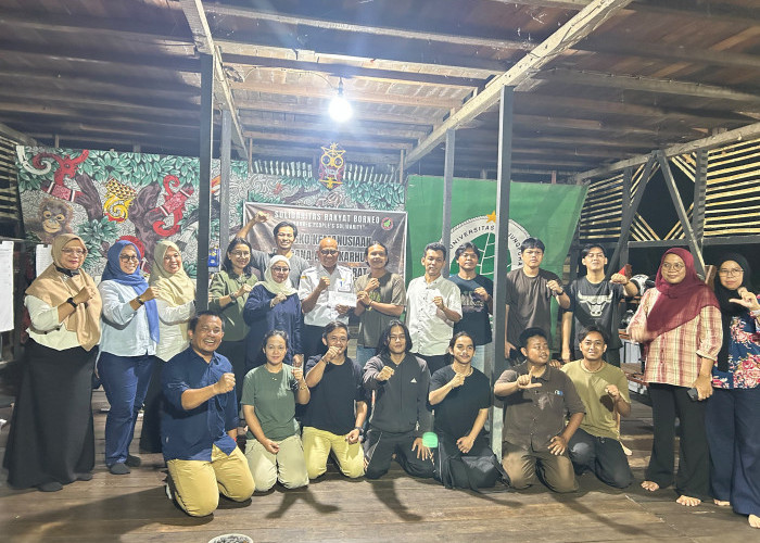 Pemprov Kalbar Dukung Relawan Padamkan Karhutla di Kawasan Taman Nasional Gunung Palung