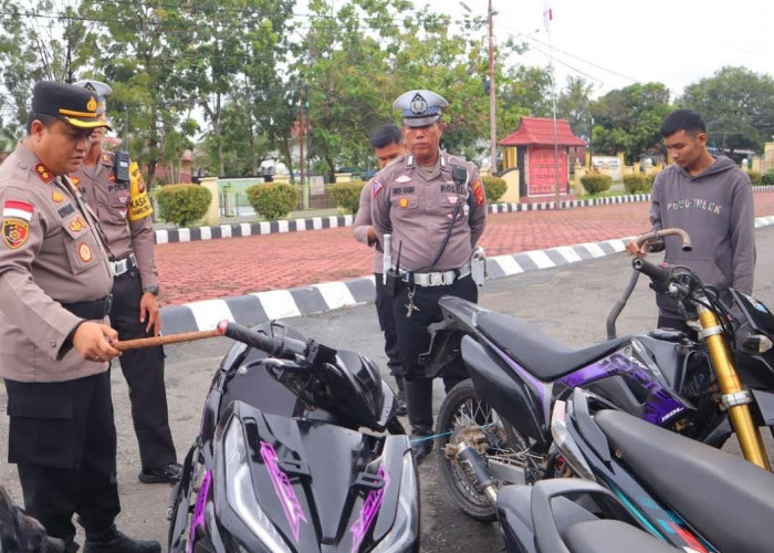 Puluhan Motor Balap Liar Diamankan Satlantas Polres Sintang saat Malam Minggu