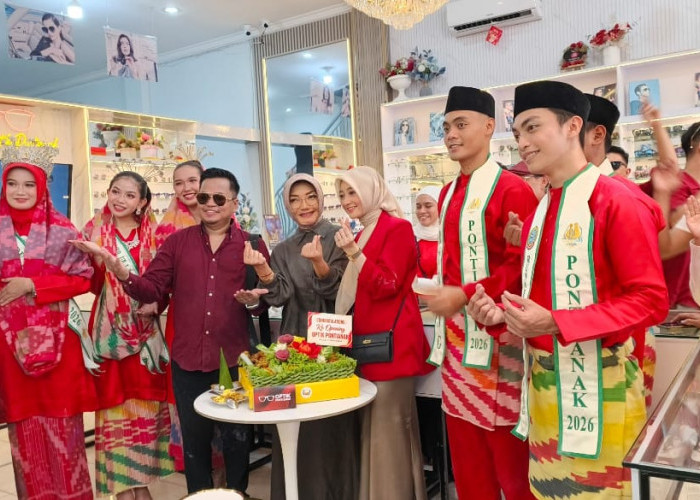 Optik Pontianak Rayakan 17 Tahun Berdiri dan Semarak Kemerdekaan RI ke-81