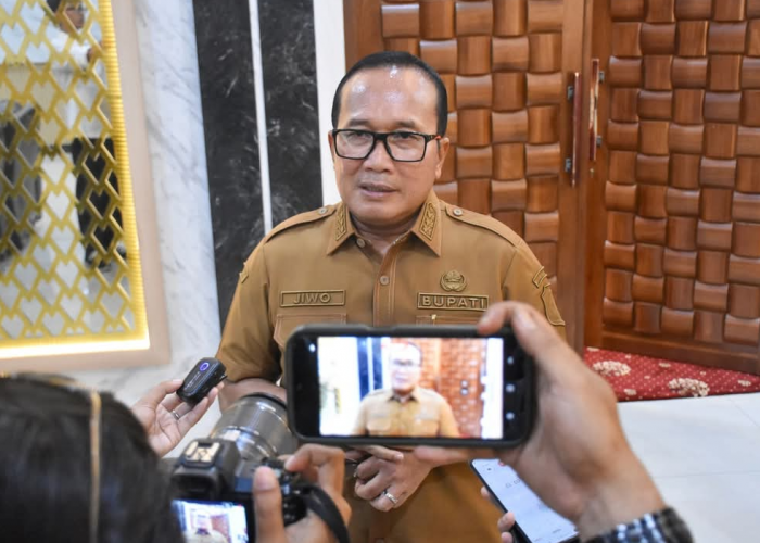Bupati Kubu Raya Apresiasi Pemadam Api