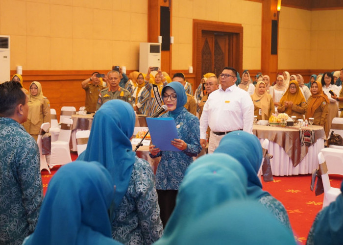 Ketua TP PKK Pontianak Yanieta Ajak Kader Turun Langsung Hadir di Tengah Masyarakat