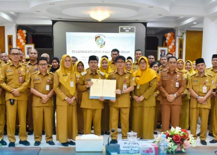 Evaluasi Kinerja Pemkab Mempawah Tahun 2025, Asistensi Pra Laporan Triwulan III Digelar Via Zoom Meeting