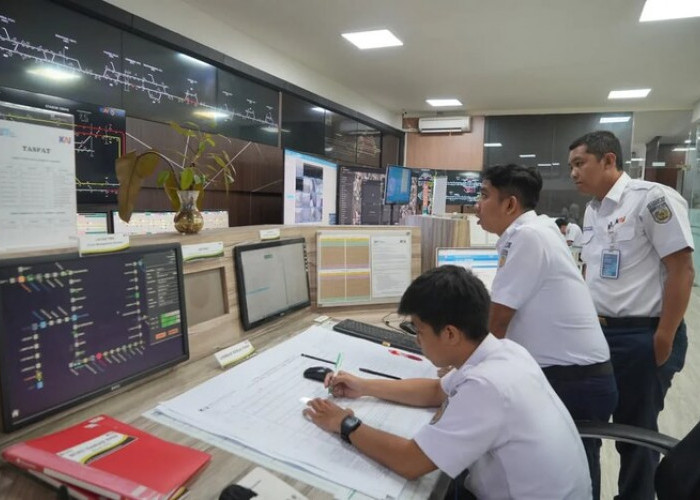 KAI Daop 2 Bandung Catat 4.370 Perjalanan KA Berangkat dengan Ketepatan Waktu 99,84 Persen