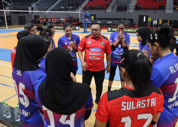 Tim Voly Putri Melawi Kembali Kalahkan Tim Sintang di Kapolda Cup Kalbar 2024