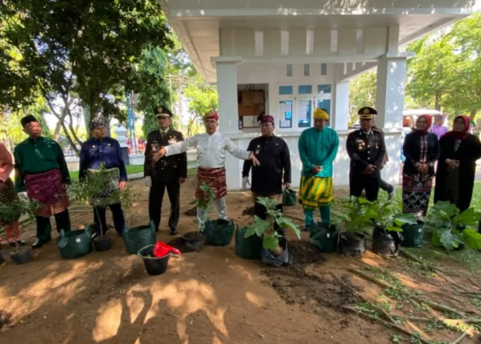 Peringati Hari Lahir Pancasila, Dirjen Polpum Dorong ASN Kubu Raya Tanam Cabai