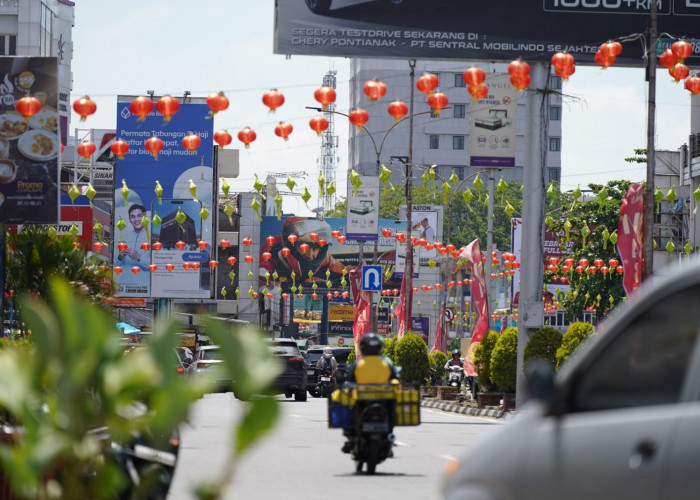 Persiapan Masyarakat Pontianak Menyambut Bulan Suci Ramadhan