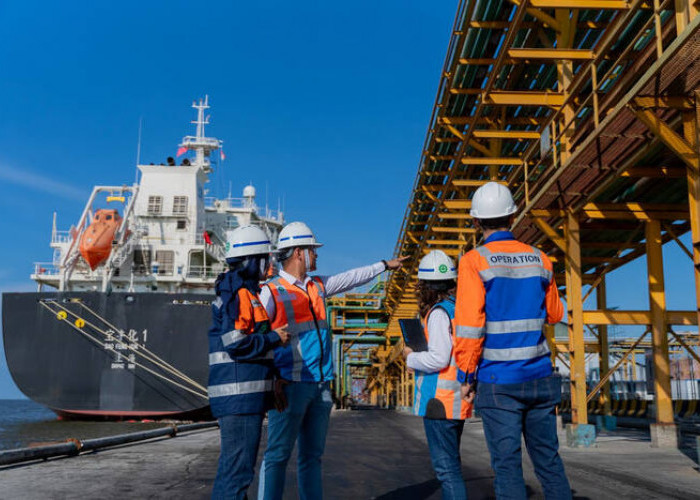 Pelindo Multi Terminal Pastikan Layanan Pelabuhan Tetap Berjalan Optimal di Periode Libur Nataru