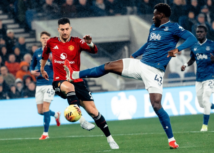 Analisis Taktik Everton vs MU: Skema 3-2-5 dan Counter Press Jadi Kunci Kemenangan Setan Merah