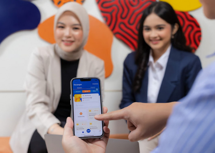 Bank Raya Dukung Inklusi Keuangan Digital Generasi Muda dan K-popers di P-Land: K-pop Art Market Vol.5