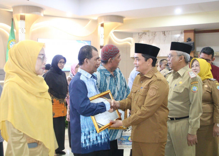 35 ASN Pemkot Pontianak Purna Tugas, Wawako Bahasan: Pengabdian Tidak Berakhir Saat Pensiun