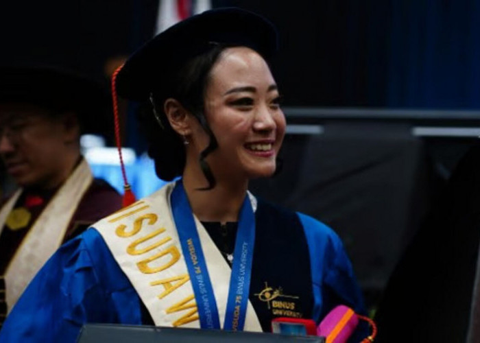 Dari Beasiswa Penuh hingga Summa Cum Laude, Sherine Kiatandi Temukan Arti Proses di BINUS UNIVERSITY