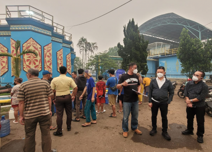 Kemarau Panjang Bikin Air Sungai Kapuas Asin, PDAM Pontianak Datangkan Air dari Terentang