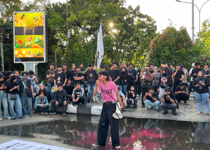 Aliansi Reformasi Kalbar Gelar Aksi di Bundaran Digulis, Sampaikan 16 Tuntutan kepada Pemerintah