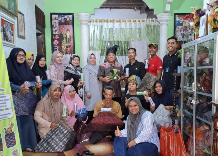 TJSL Telkom Witel Kalbar Edukasi UMKM Soal Aplikasi Digital untuk Tingkatkan Daya Saing