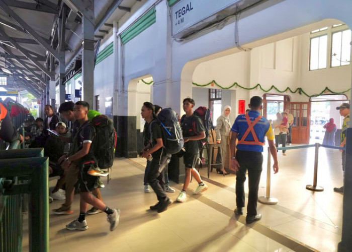 Liburan Belum Usai, Tiket KA ke Tujuan Favorit dari Semarang dan Tegal Masih Ada