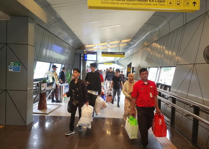 Long Weekend Isra’ Mi’raj, KAI Daop 2 Bandung Sukses Layani Lebih dari 150 Ribu Pelanggan KA Jarak Jauh