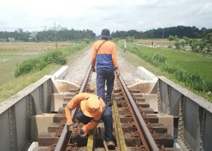 KAI Daop 7 Madiun Bergerak Cepat Perbaiki dan Lengkapi Baut Penambat yang Dicuri, Keselamatan Perjalanan KA Ja