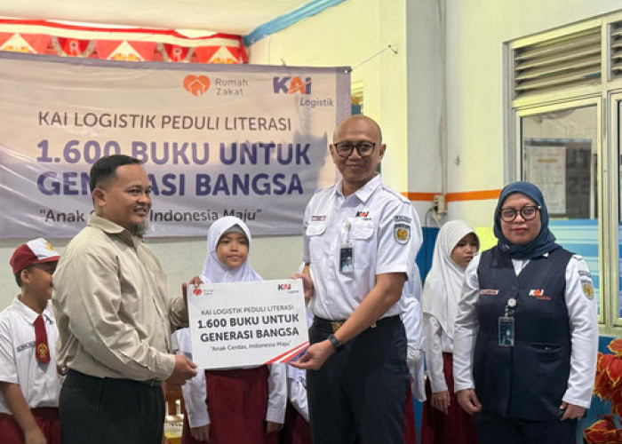 KAI Logistik Salurkan 1.600 Buku: Perkuat Literasi untuk Wujudkan Indonesia Emas 2045