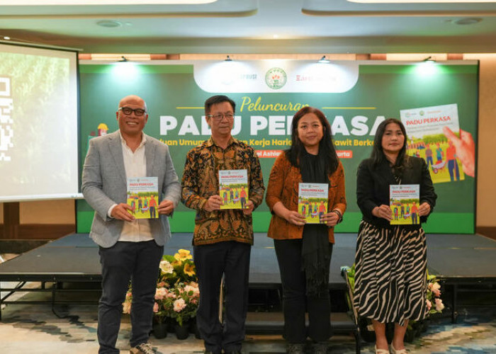 GAPKI, Earthworm Foundation, dan JAPBUSI Berkolaborasi Meluncurkan Panduan Umum Perjanjian Kerja Harian