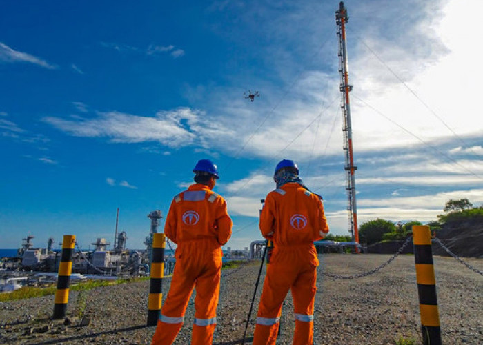 Terra Drone Indonesia Sukses Melakukan Inspeksi Flare dan Tangki di Kilang LNG dengan Teknologi Drone